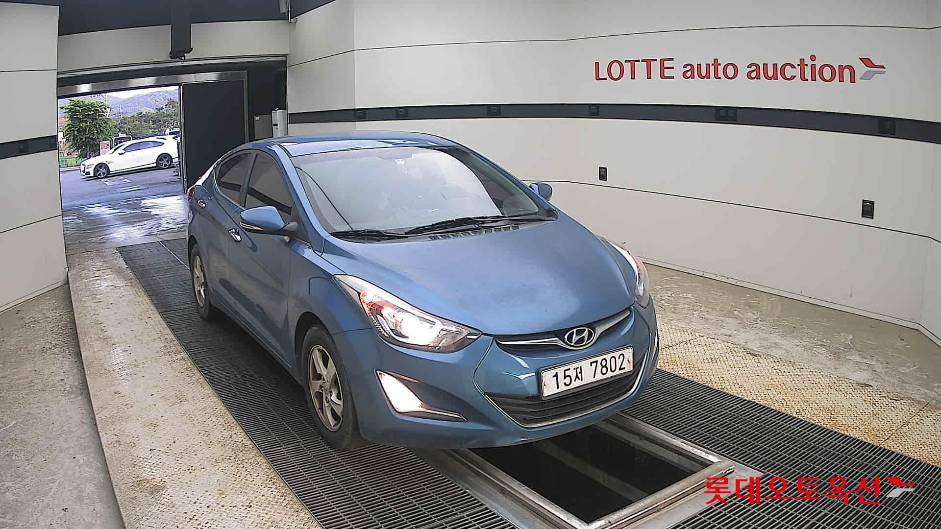 2014 - hyundai avante