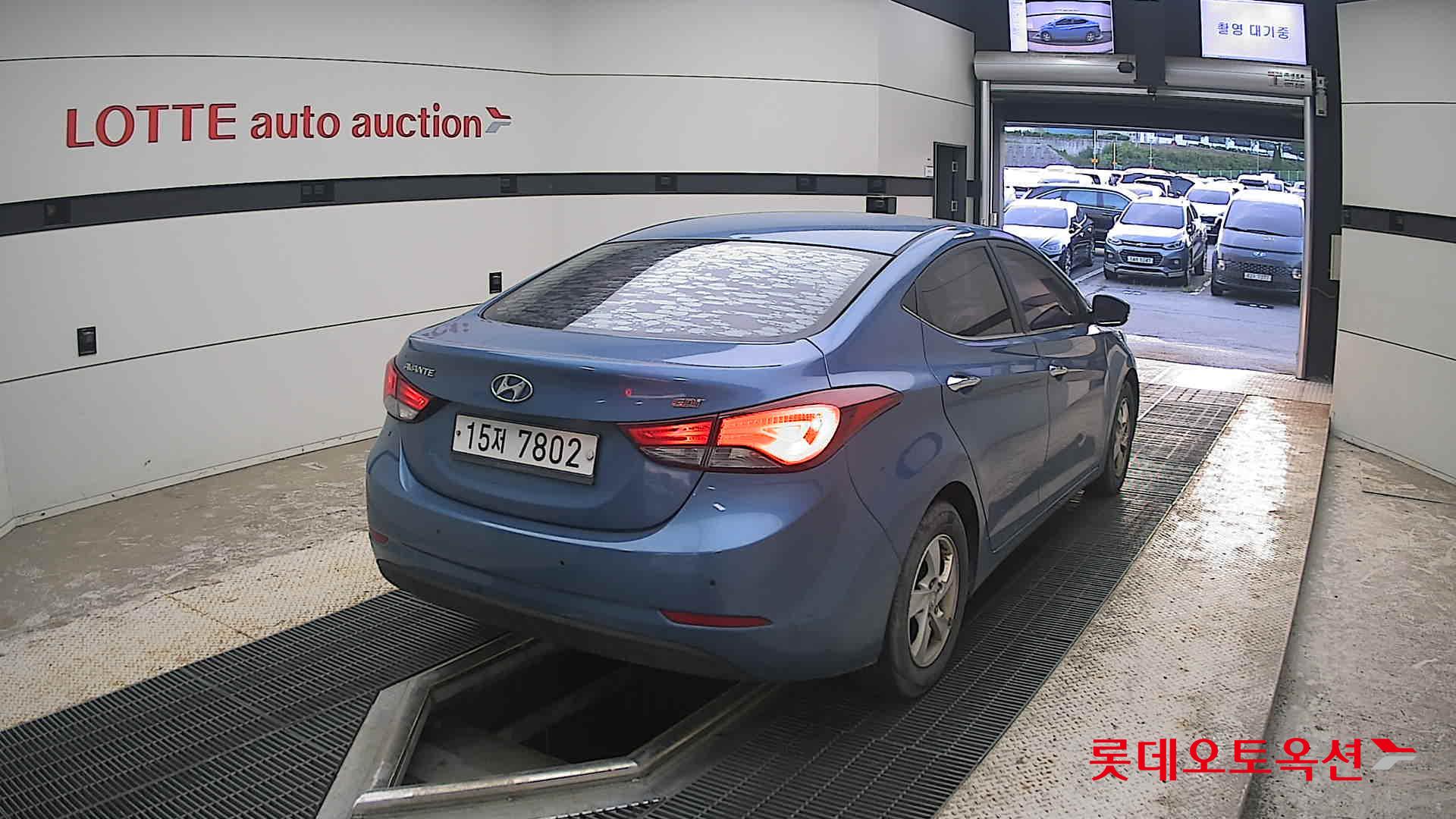 2014 - hyundai avante