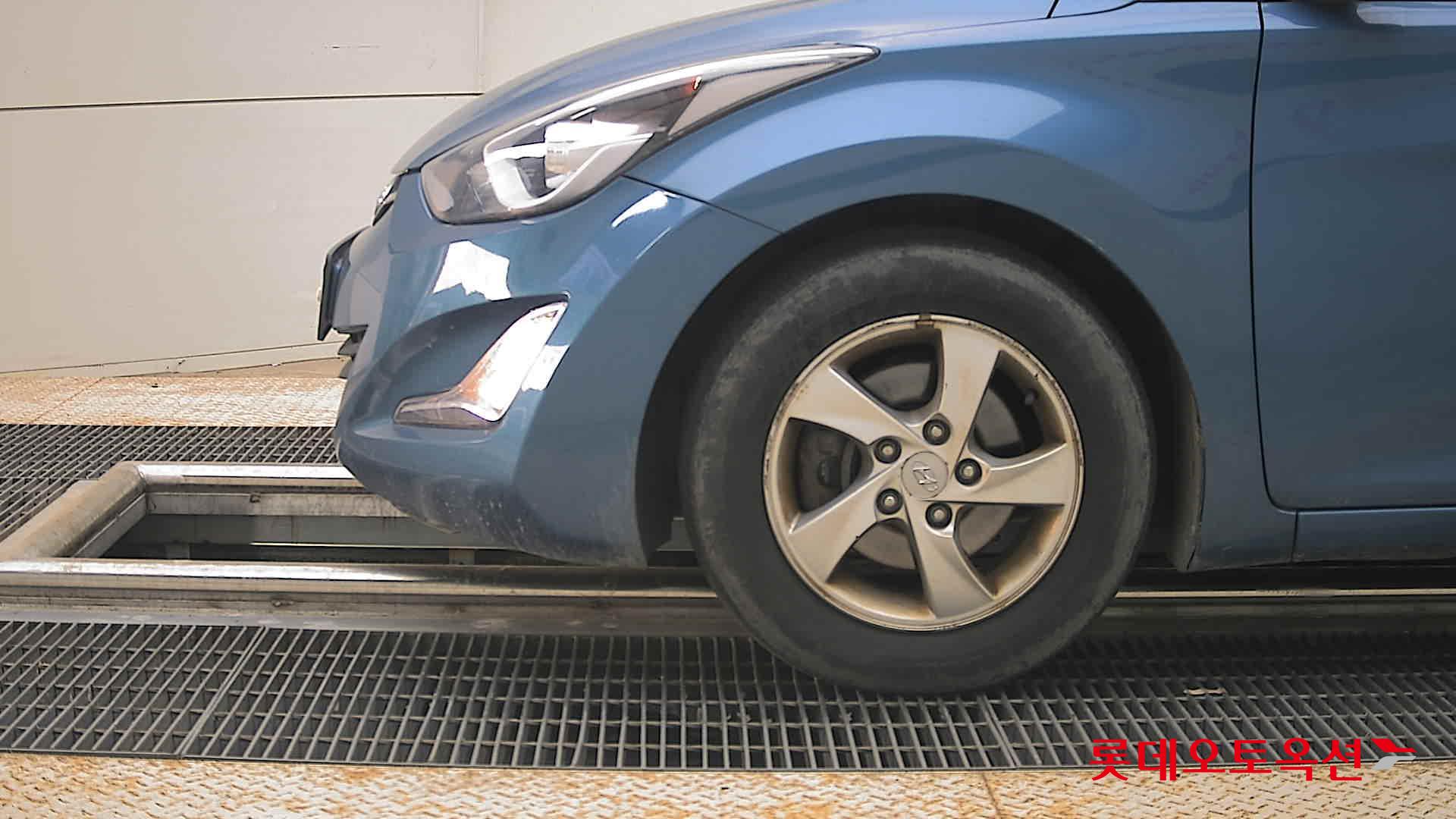 2014 - hyundai avante