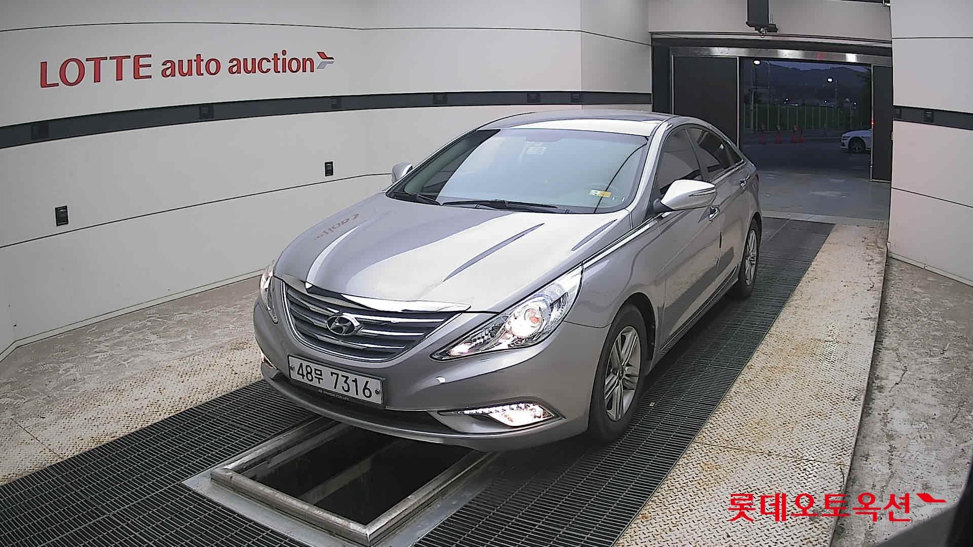 2013 - hyundai sonata