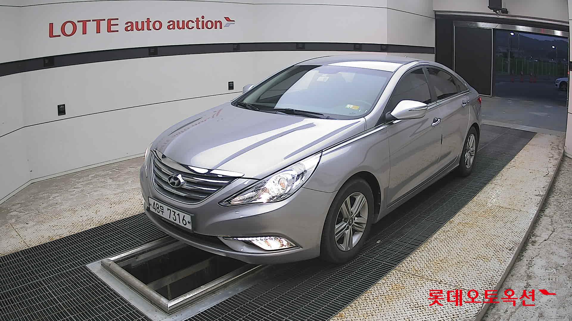 2013 - hyundai sonata