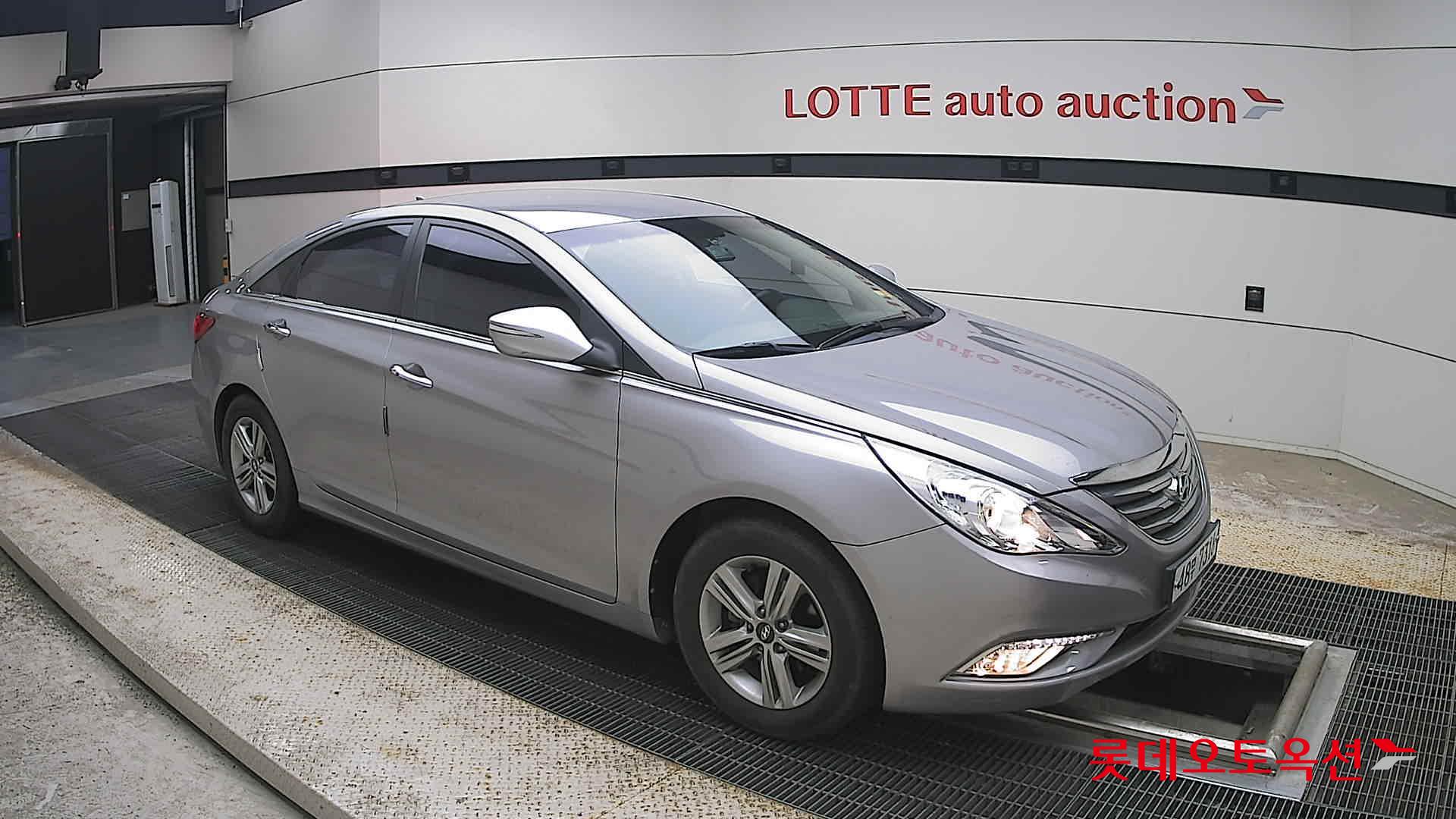 2013 - hyundai sonata
