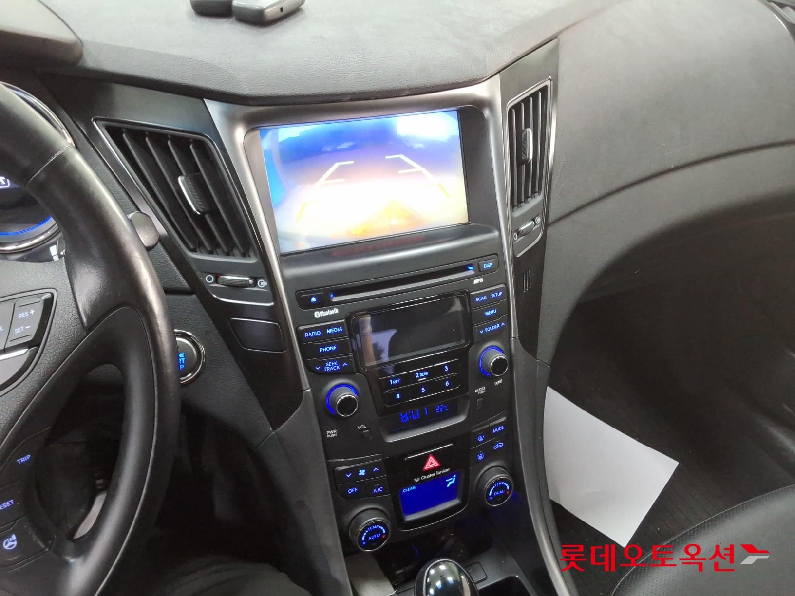 2013 - hyundai sonata