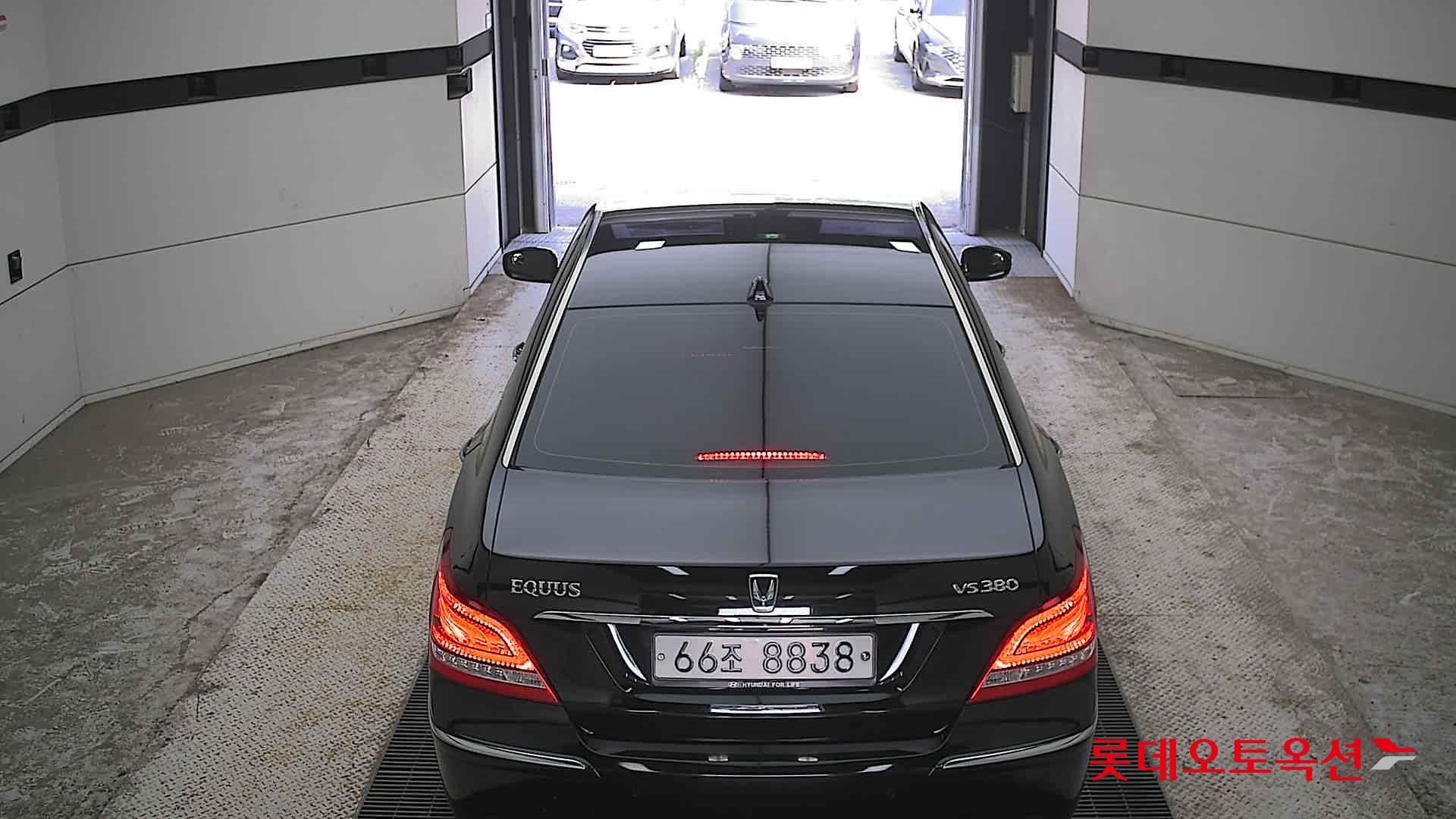 2012 - hyundai equus