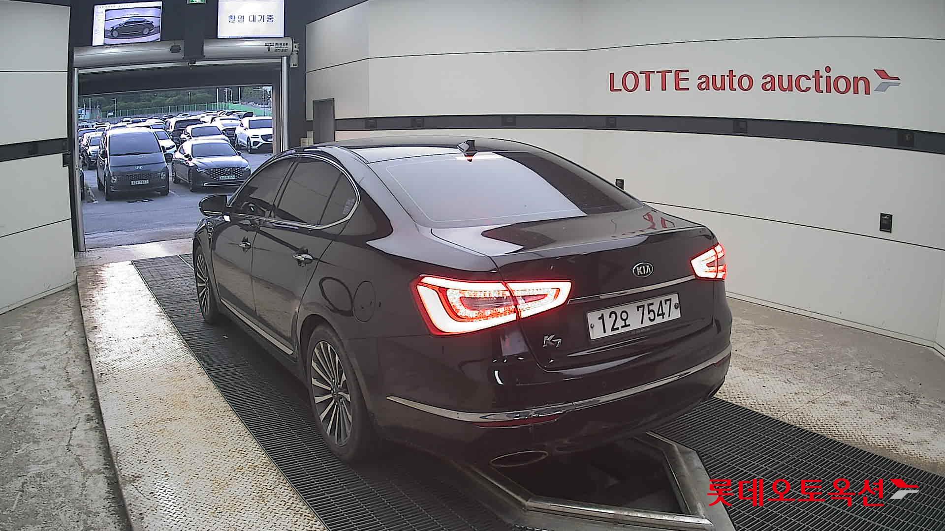 2013 - kia k7