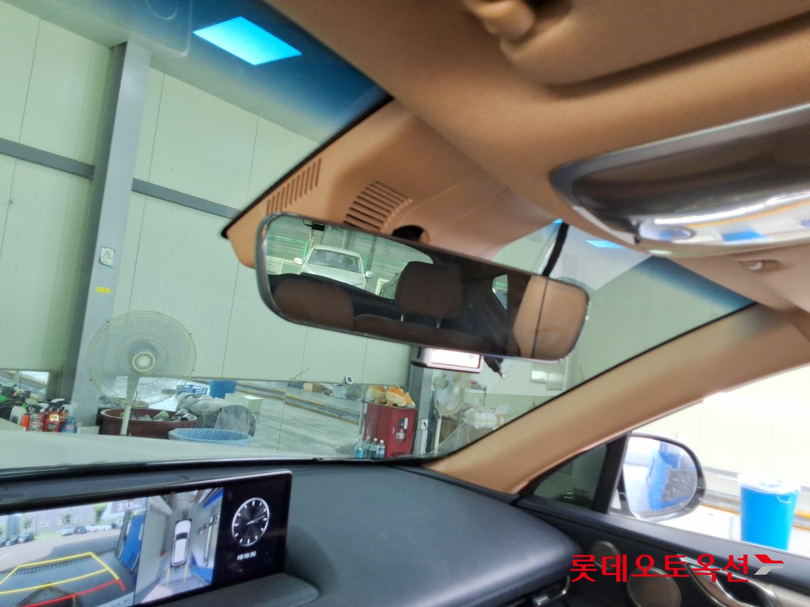 2021 - genesis gv80