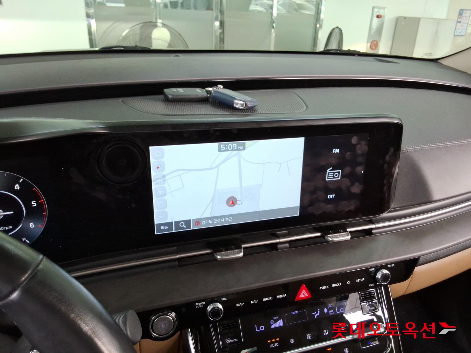 2021 - kia carnival