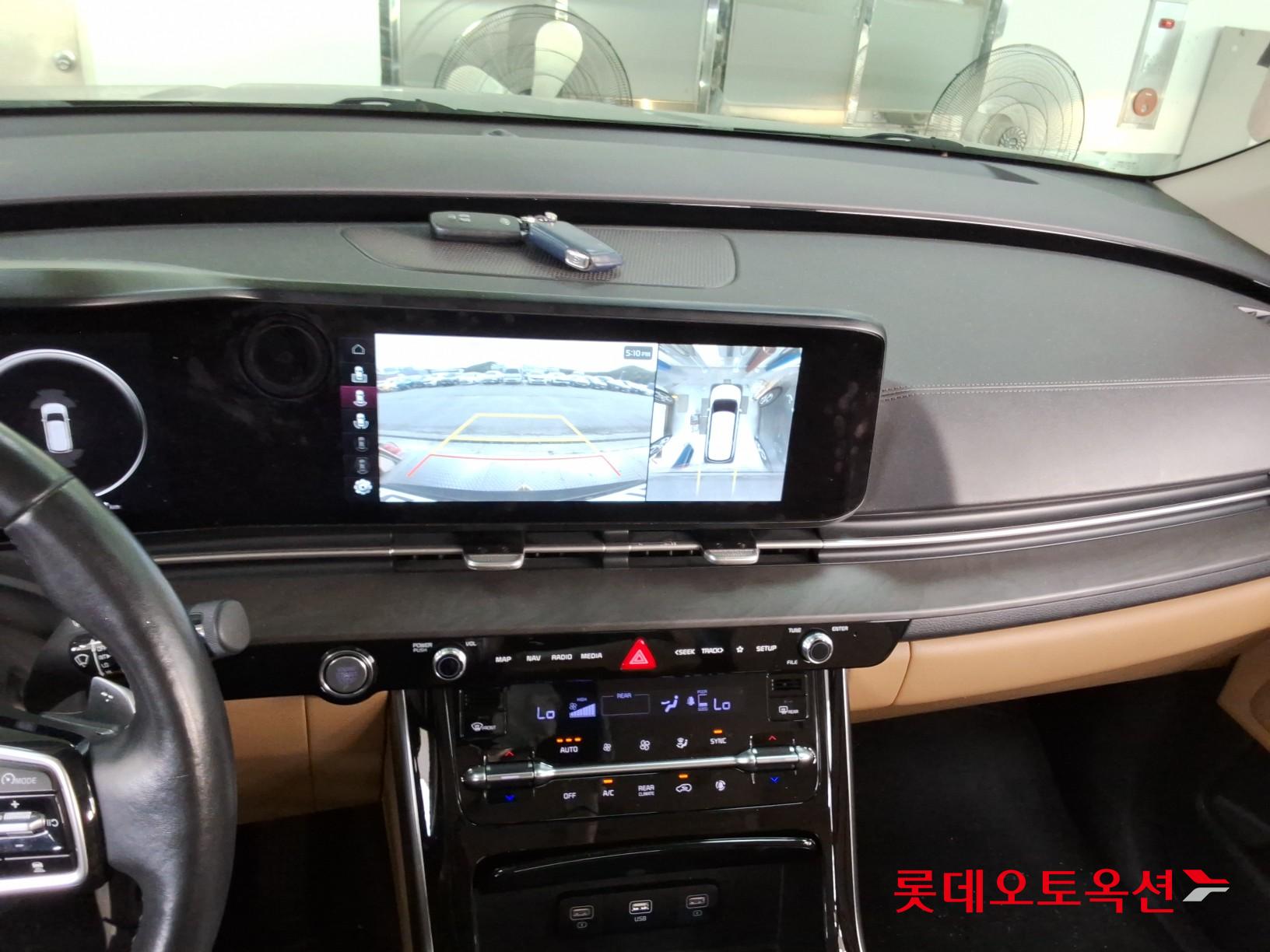 2021 - kia carnival