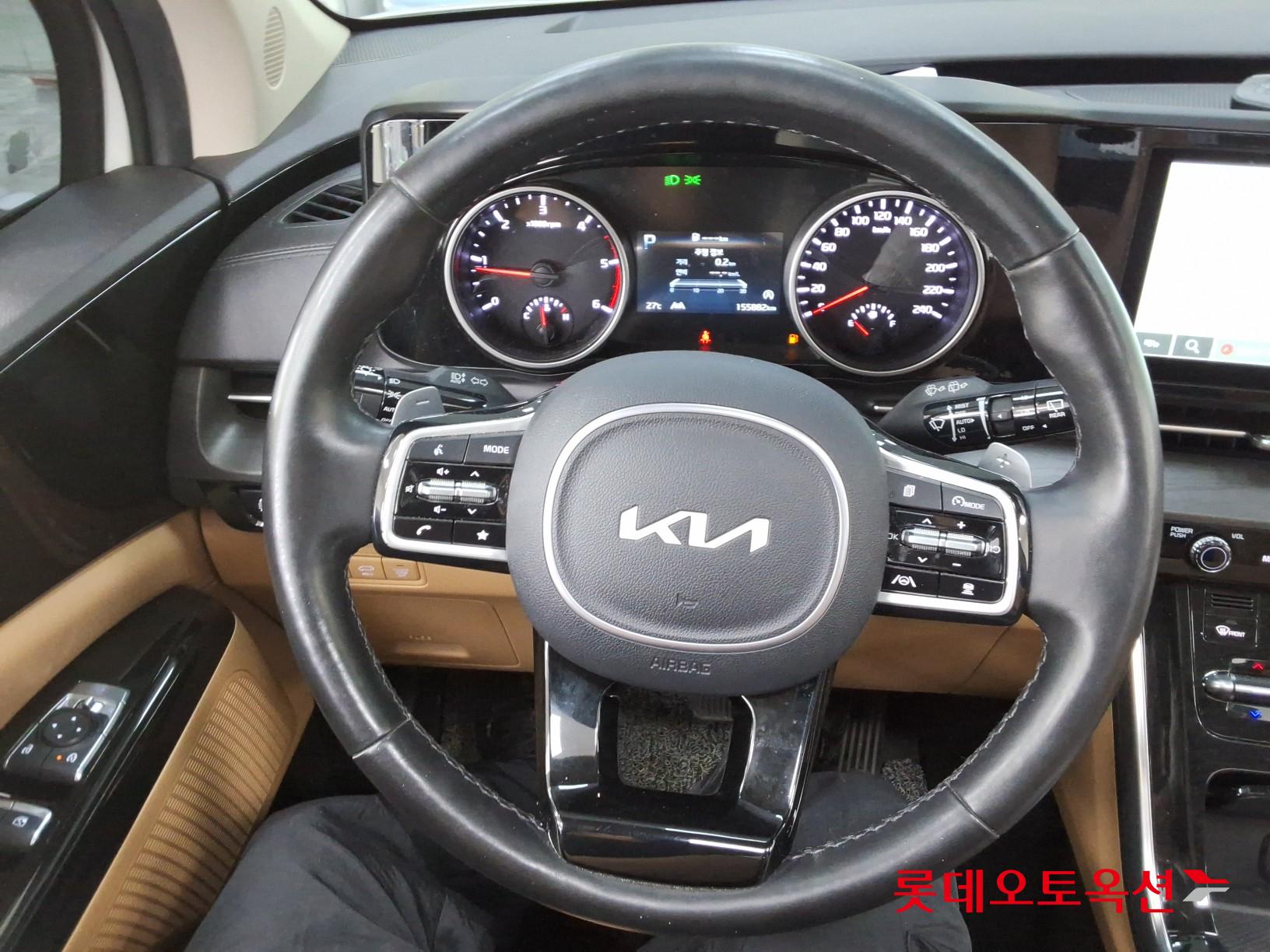 2022 - kia carnival