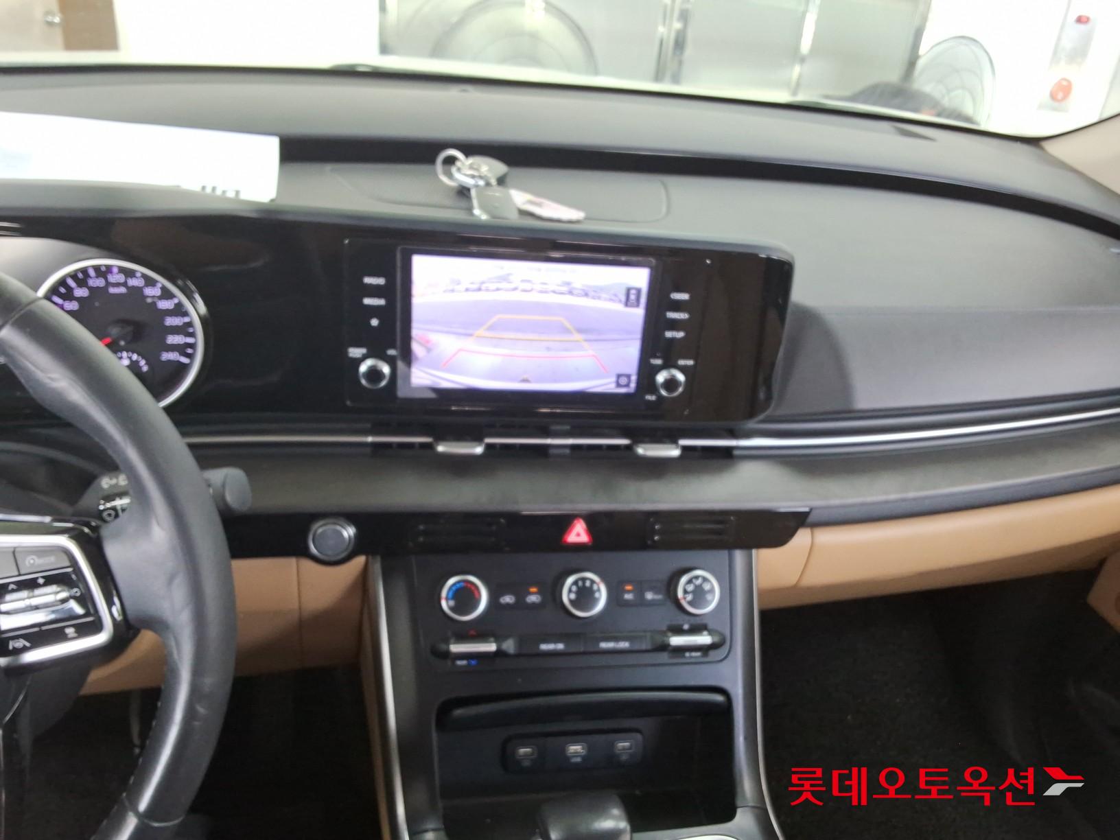 2021 - kia carnival