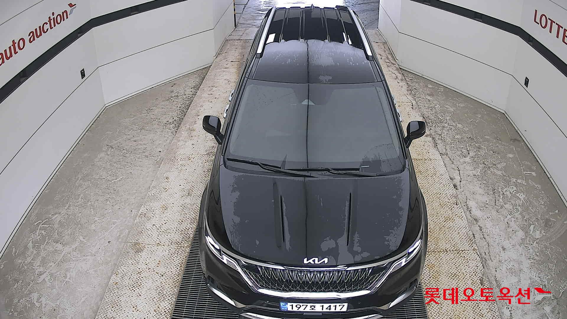 2023 - kia carnival