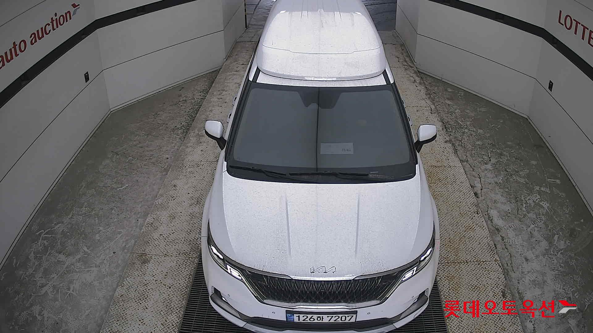 2022 - kia carnival