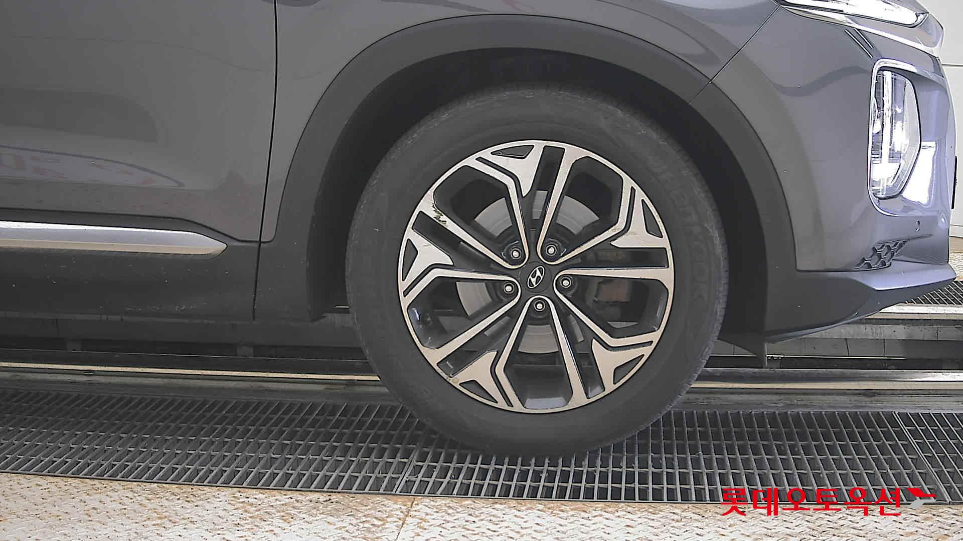 2019 - hyundai santafe