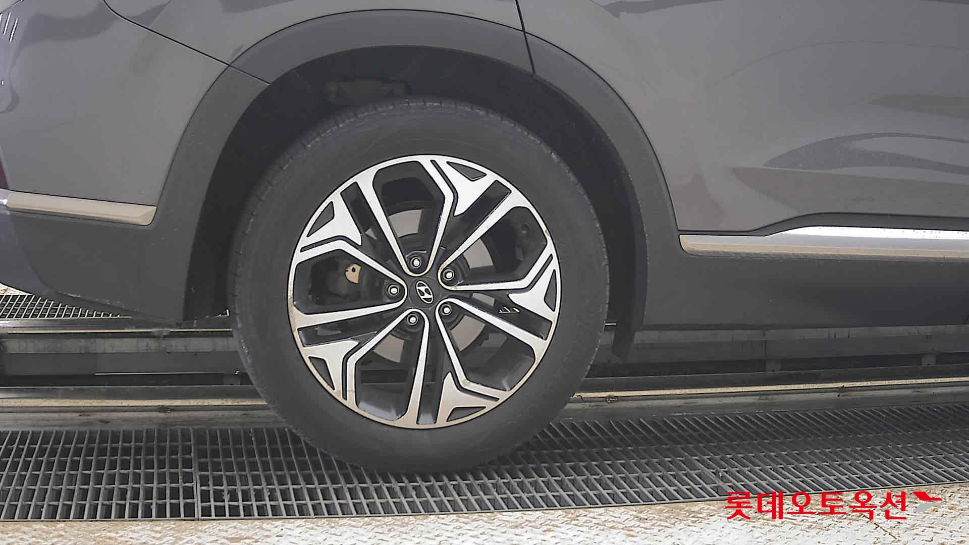 2019 - hyundai santafe