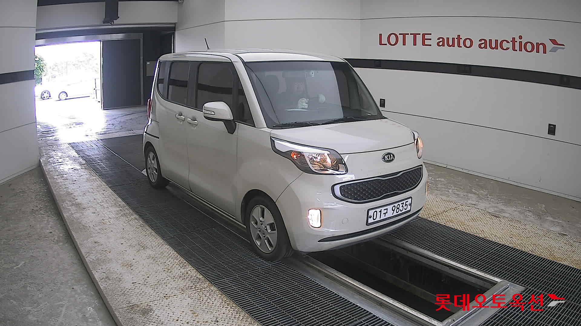 2017 - kia ray