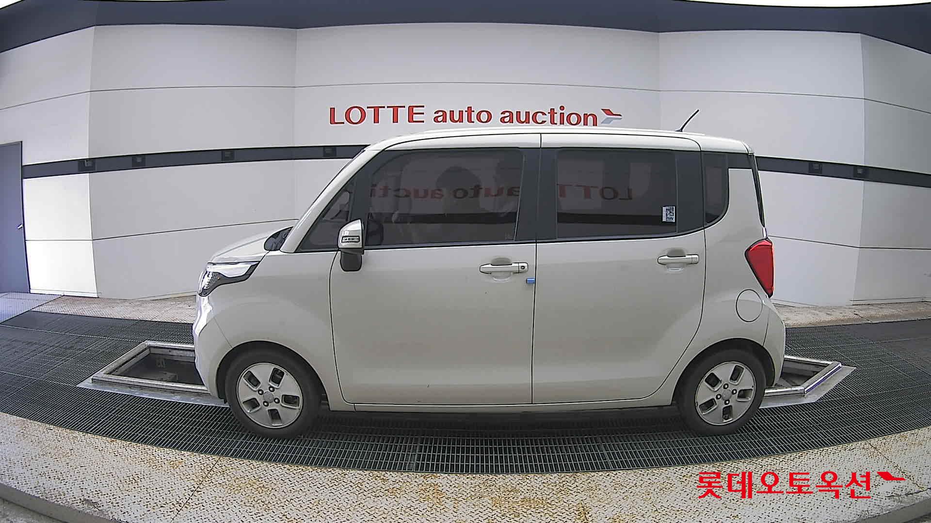 2017 - kia ray