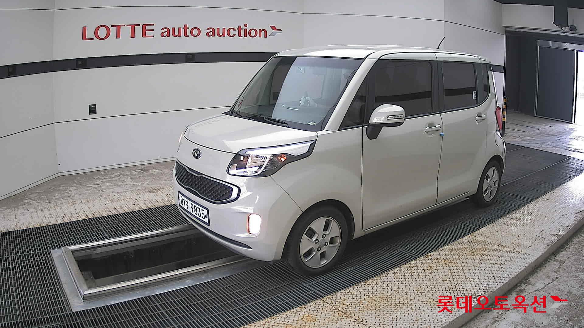 2017 - kia ray