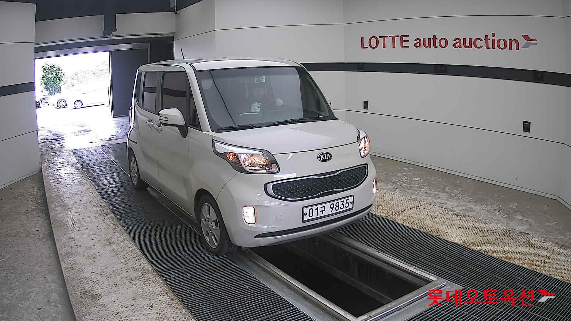 2017 - kia ray