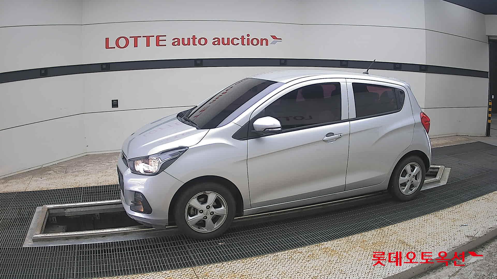 2017 - chevrolet spark