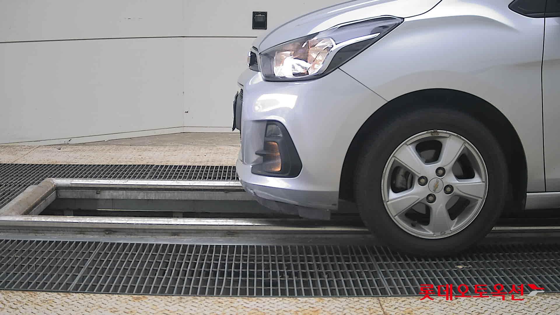 2017 - chevrolet spark