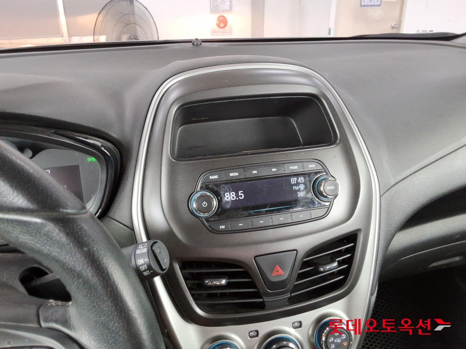 2017 - chevrolet spark