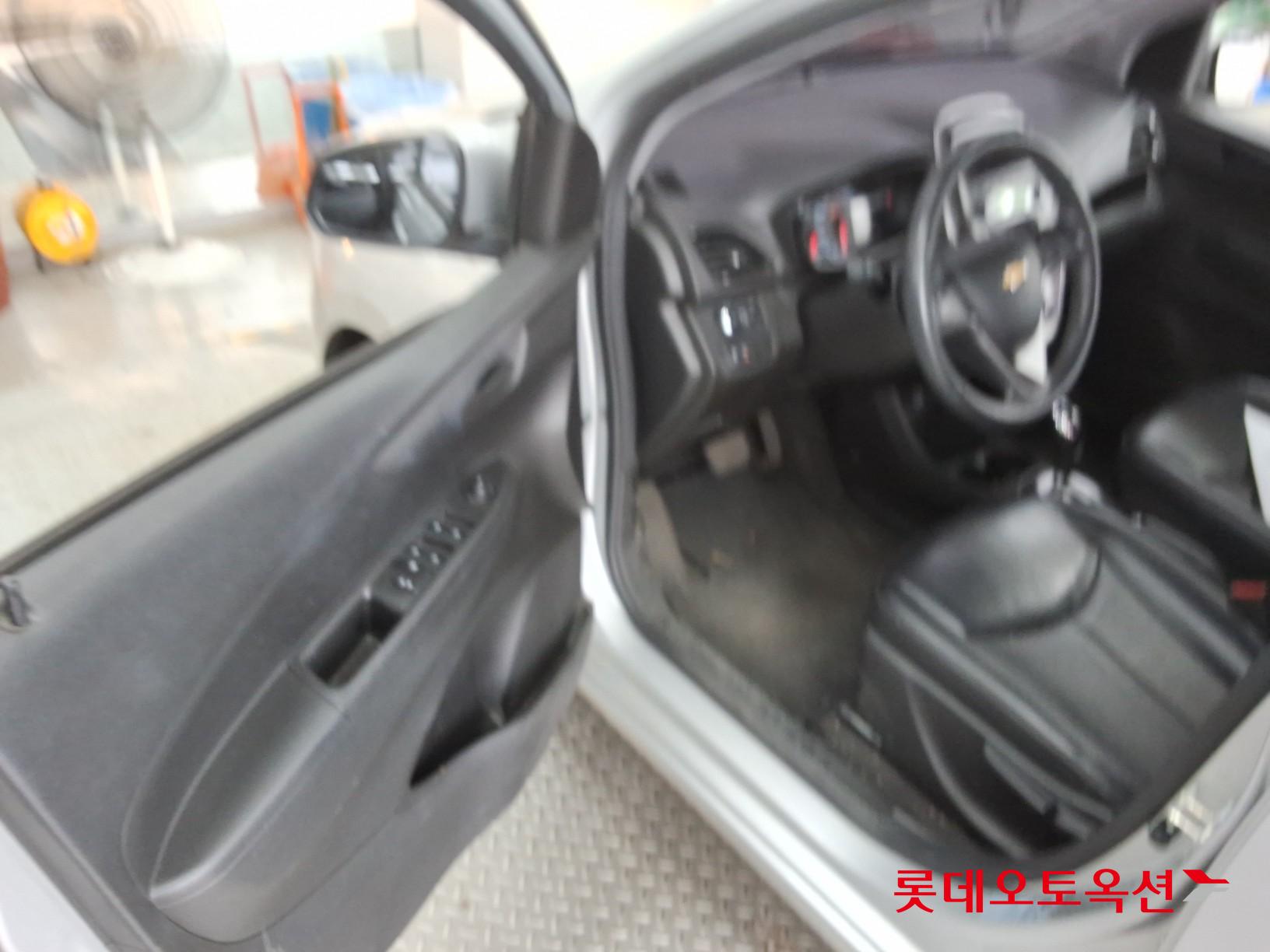 2017 - chevrolet spark