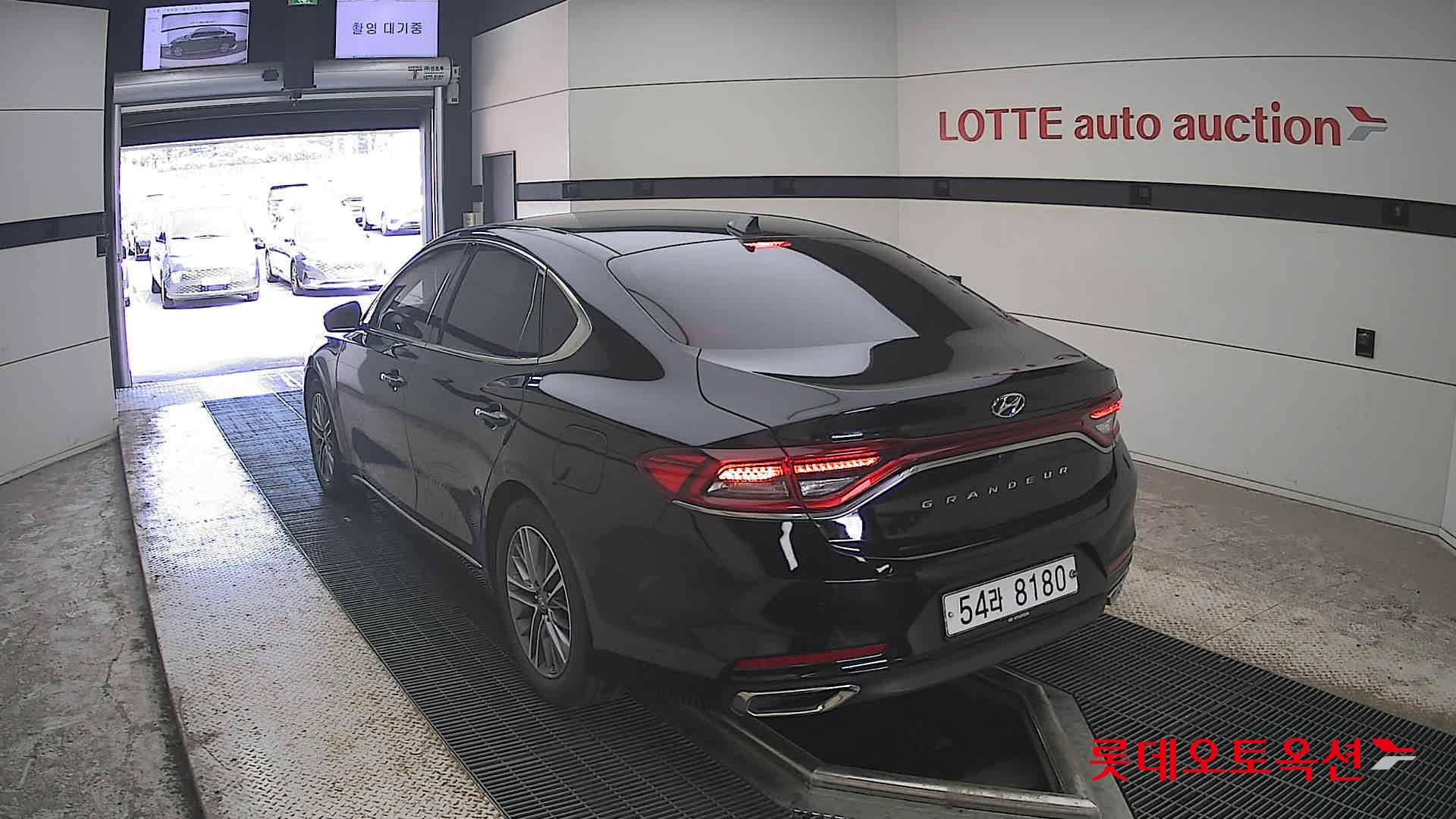 2019 - hyundai grandeur