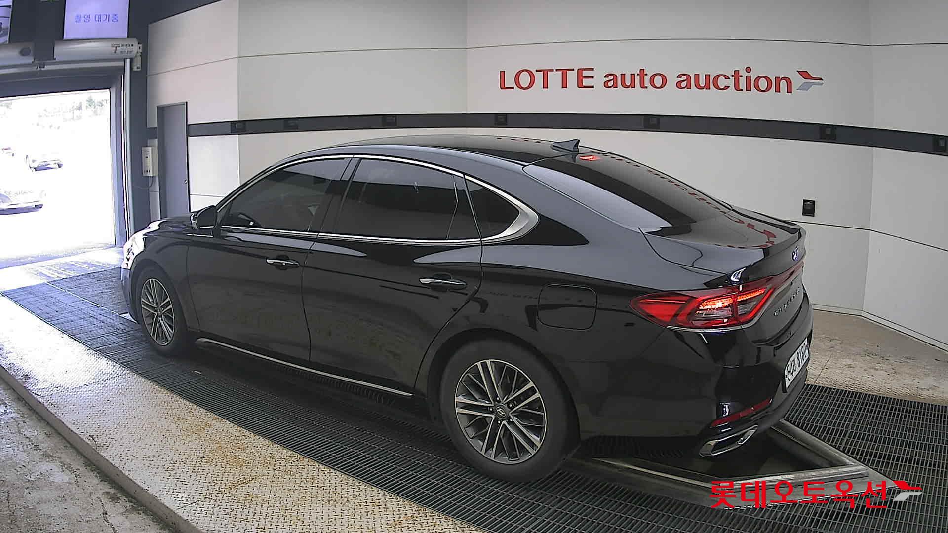 2019 - hyundai grandeur