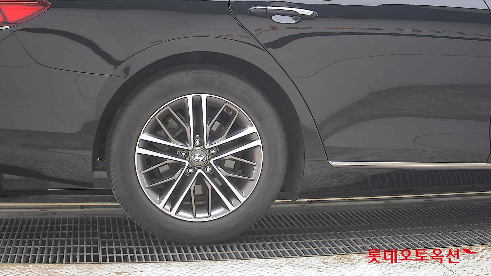 2019 - hyundai grandeur