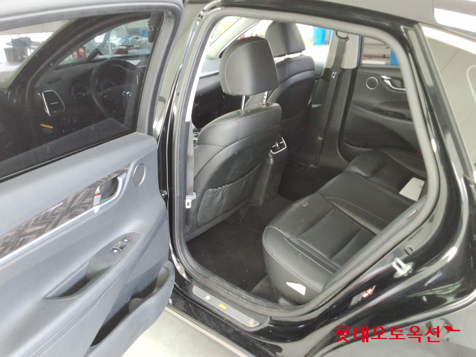 2019 - hyundai grandeur