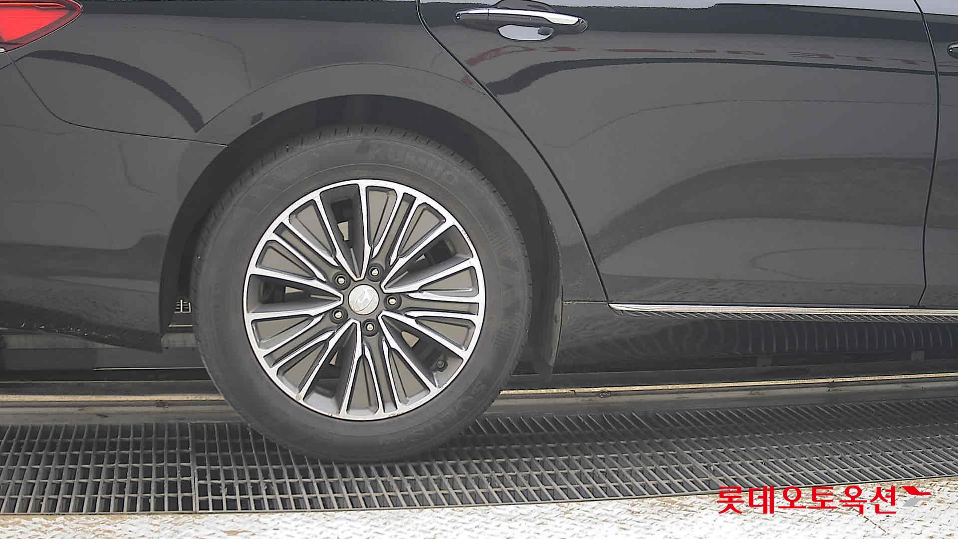 2019 - hyundai grandeur