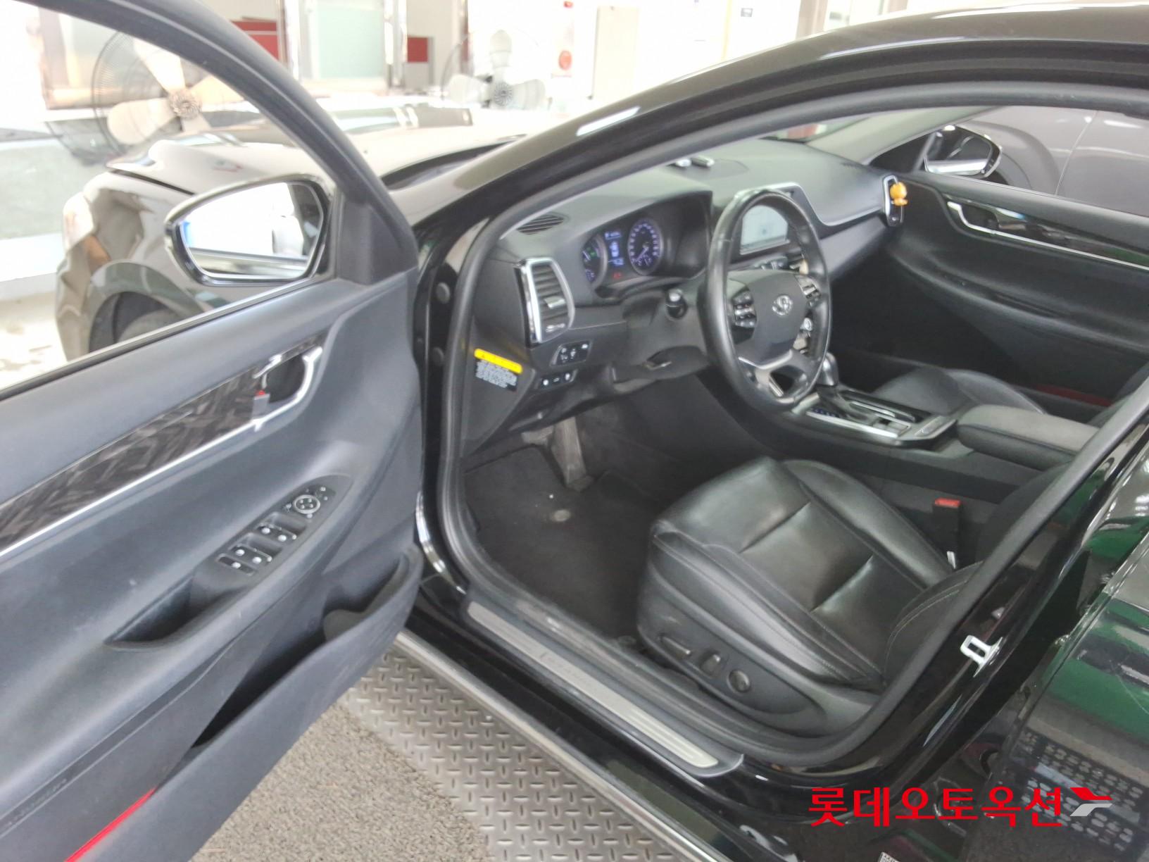 2019 - hyundai grandeur