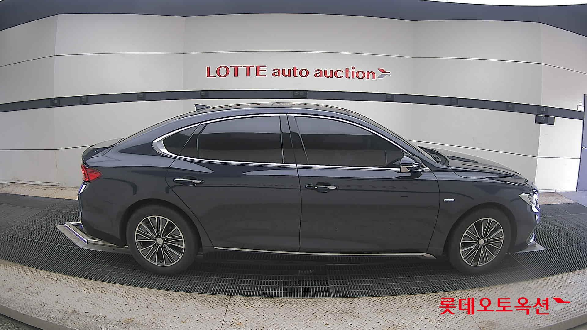 2018 - hyundai grandeur