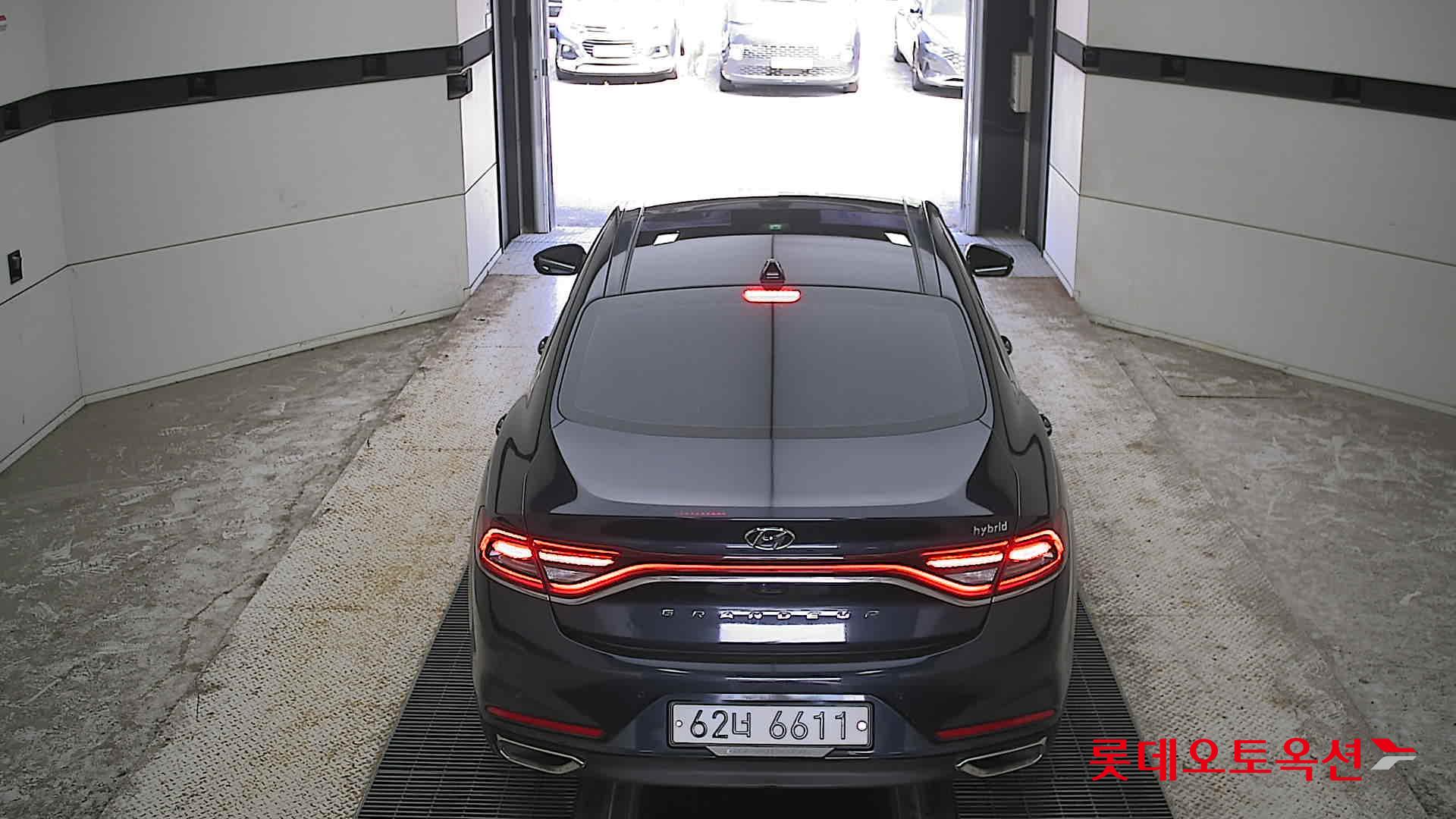 2018 - hyundai grandeur