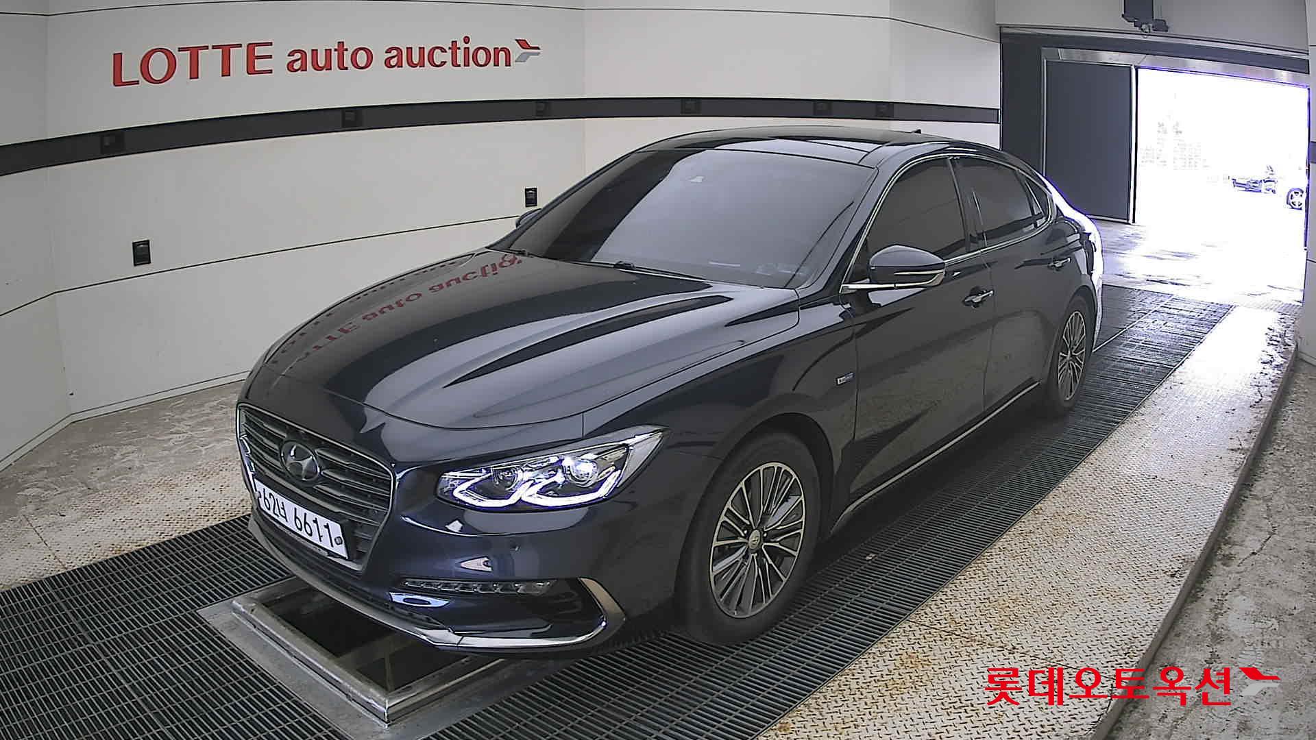 2018 - hyundai grandeur