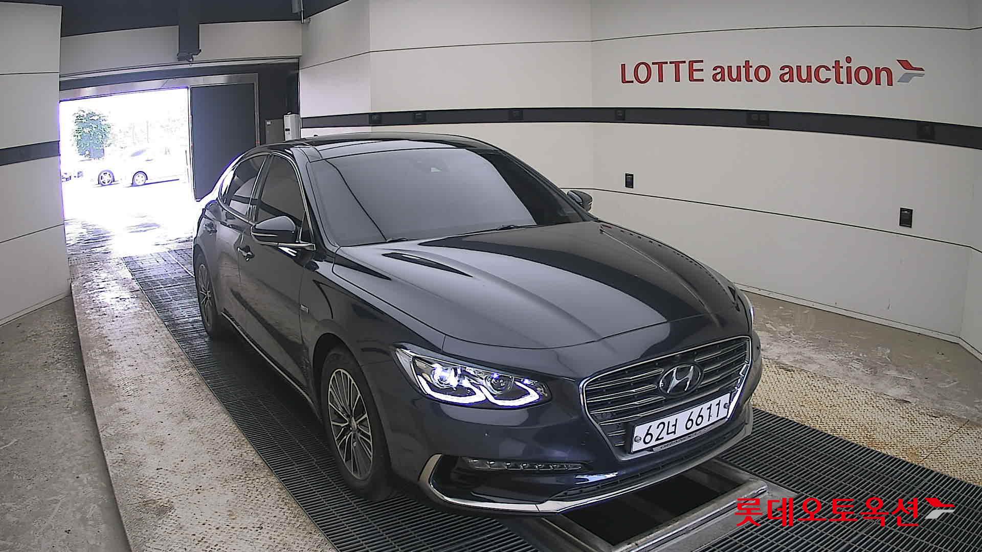 2018 - hyundai grandeur