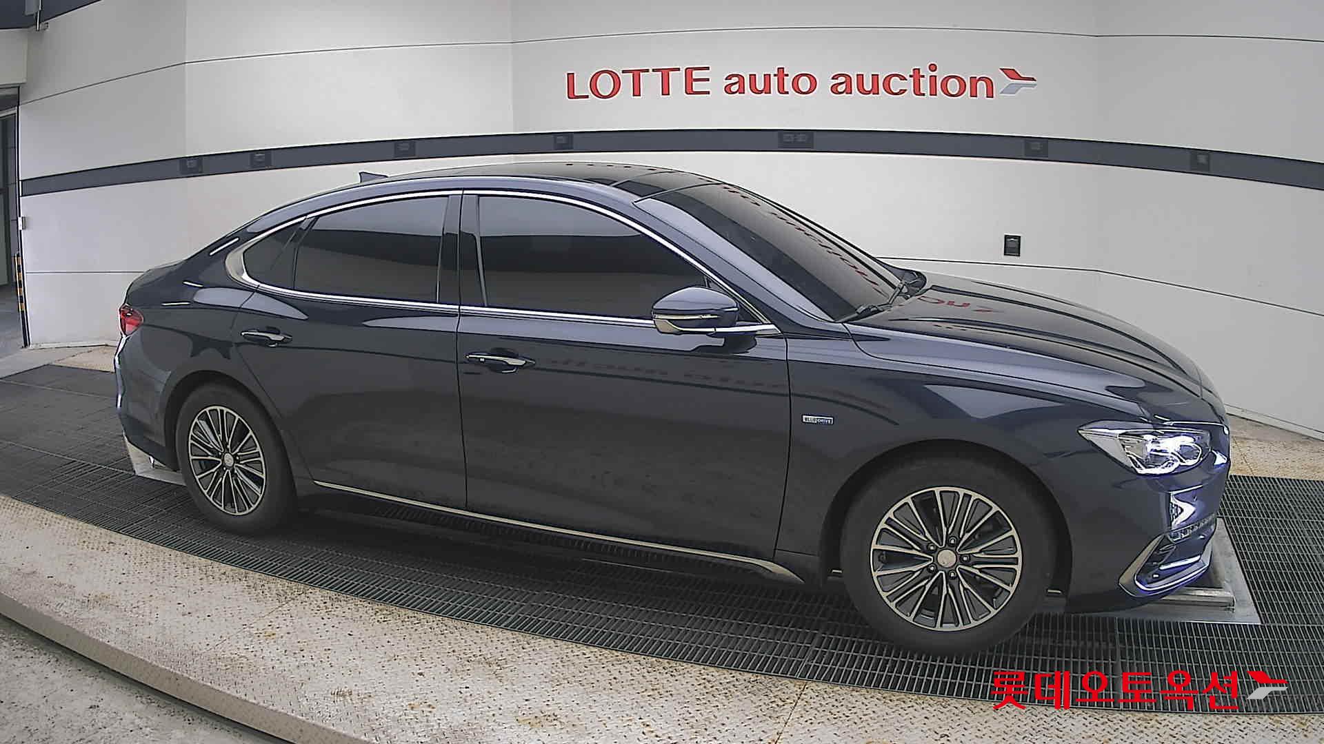 2018 - hyundai grandeur