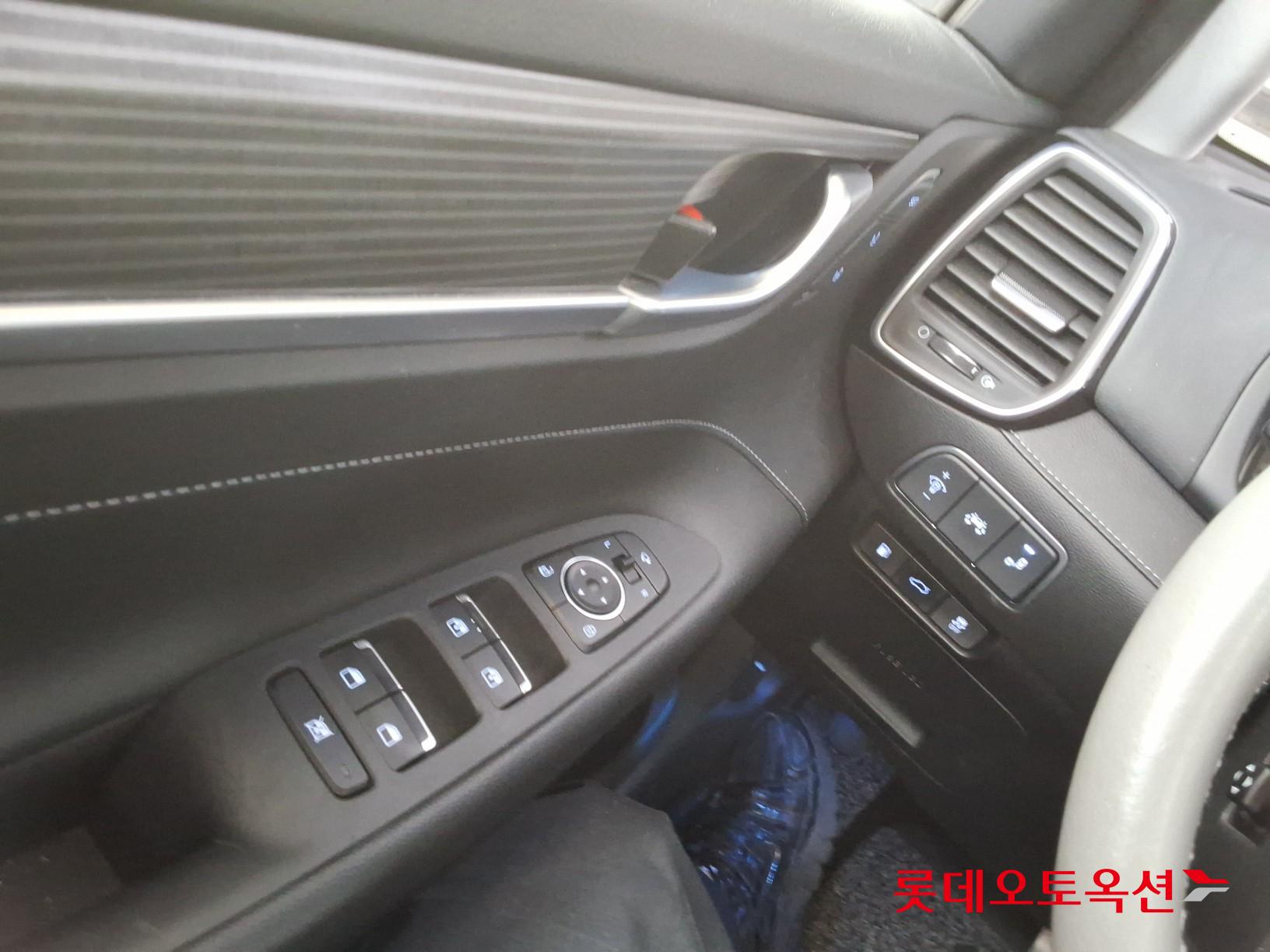 2018 - hyundai grandeur