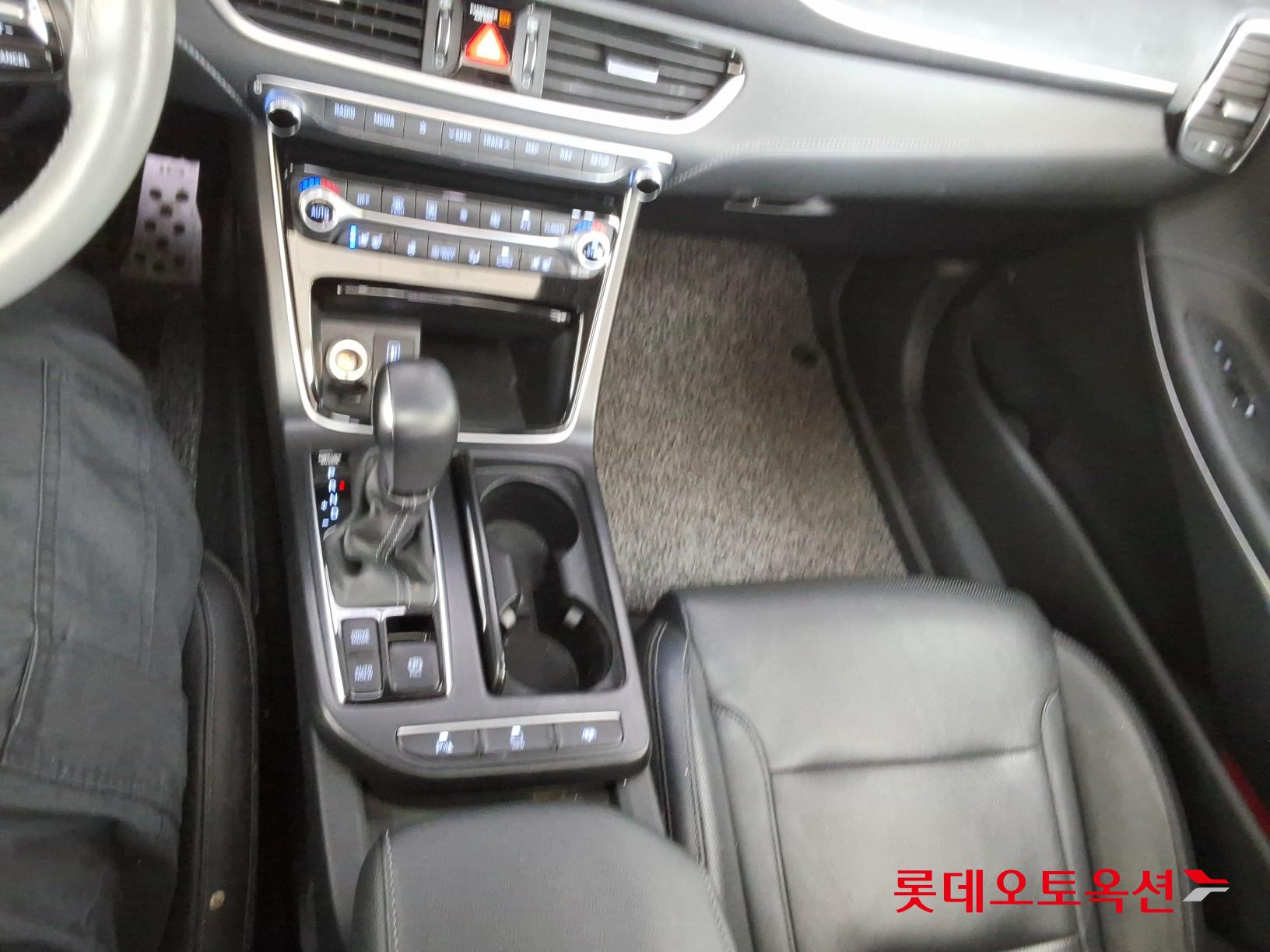 2018 - hyundai grandeur