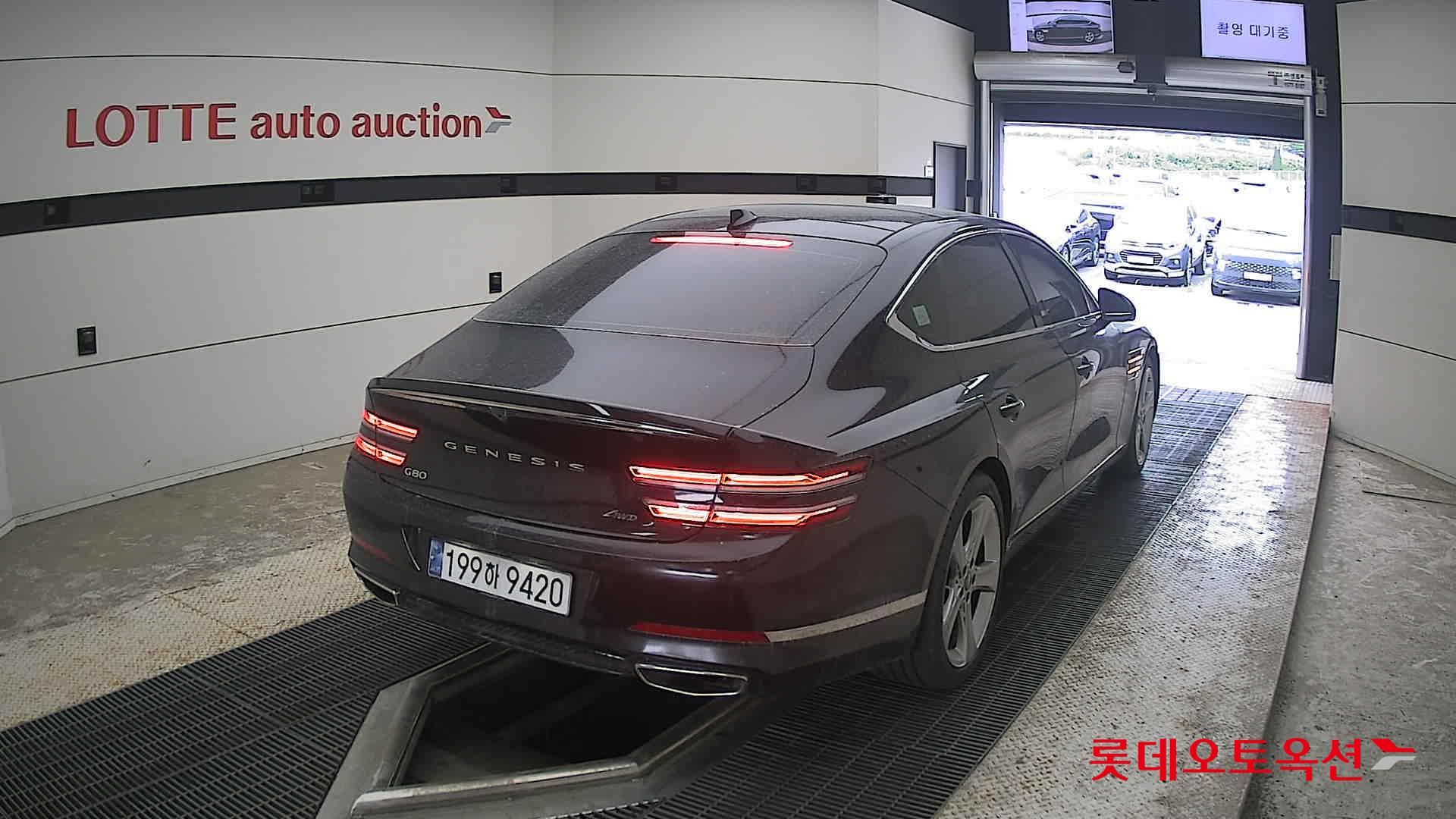2021 - genesis g80