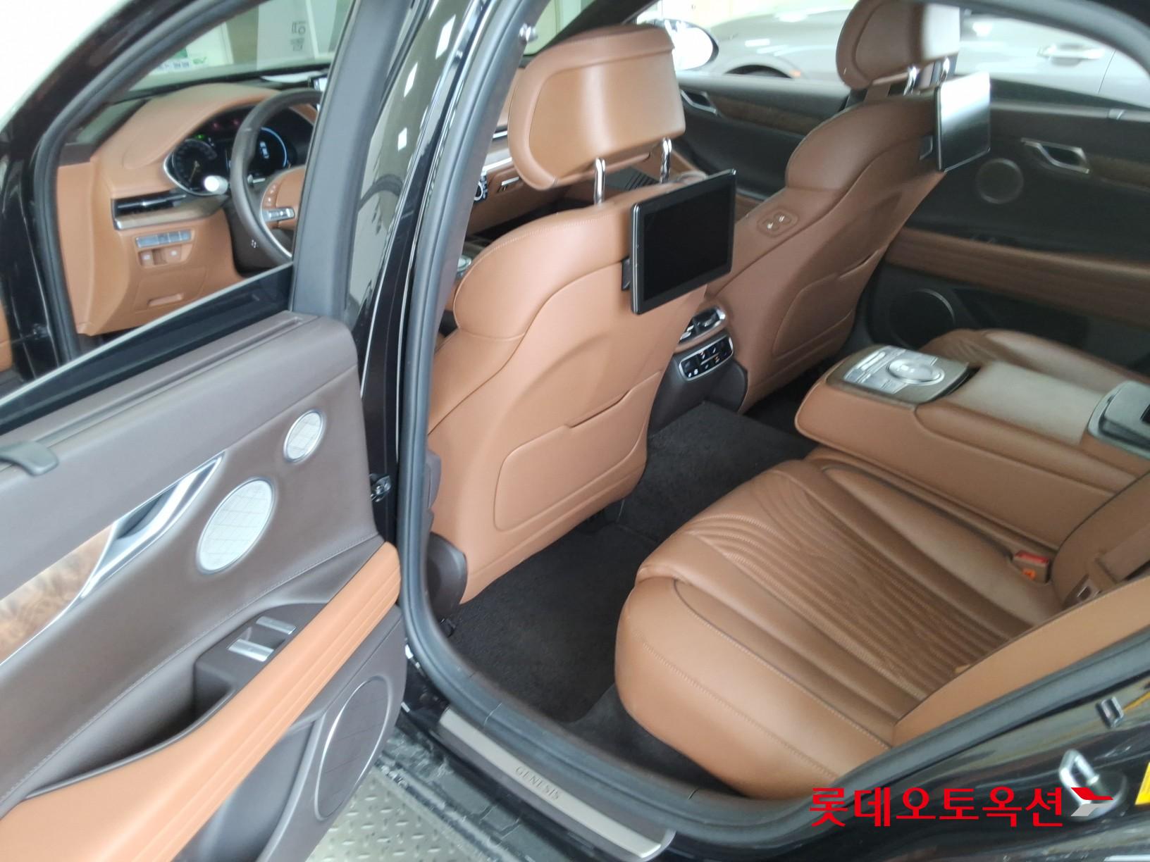 2021 - genesis g80