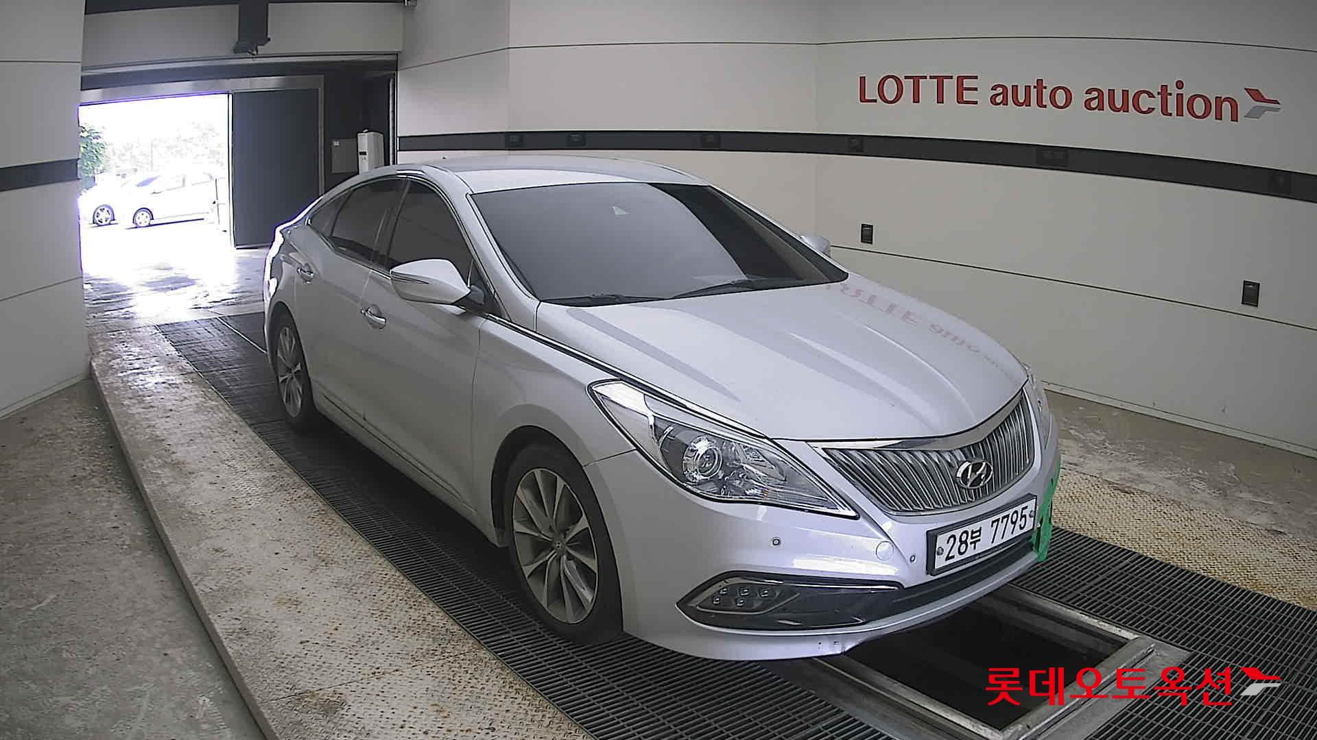 2015 - hyundai grandeur