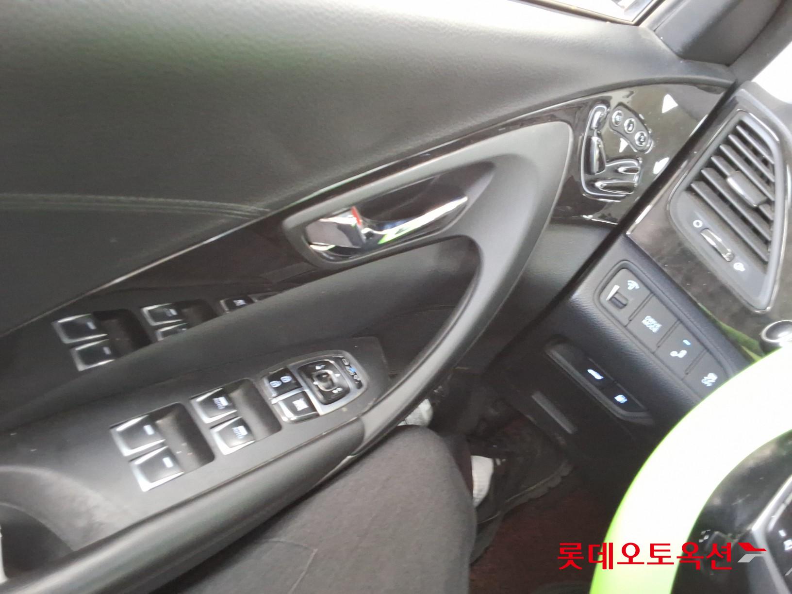 2015 - hyundai grandeur