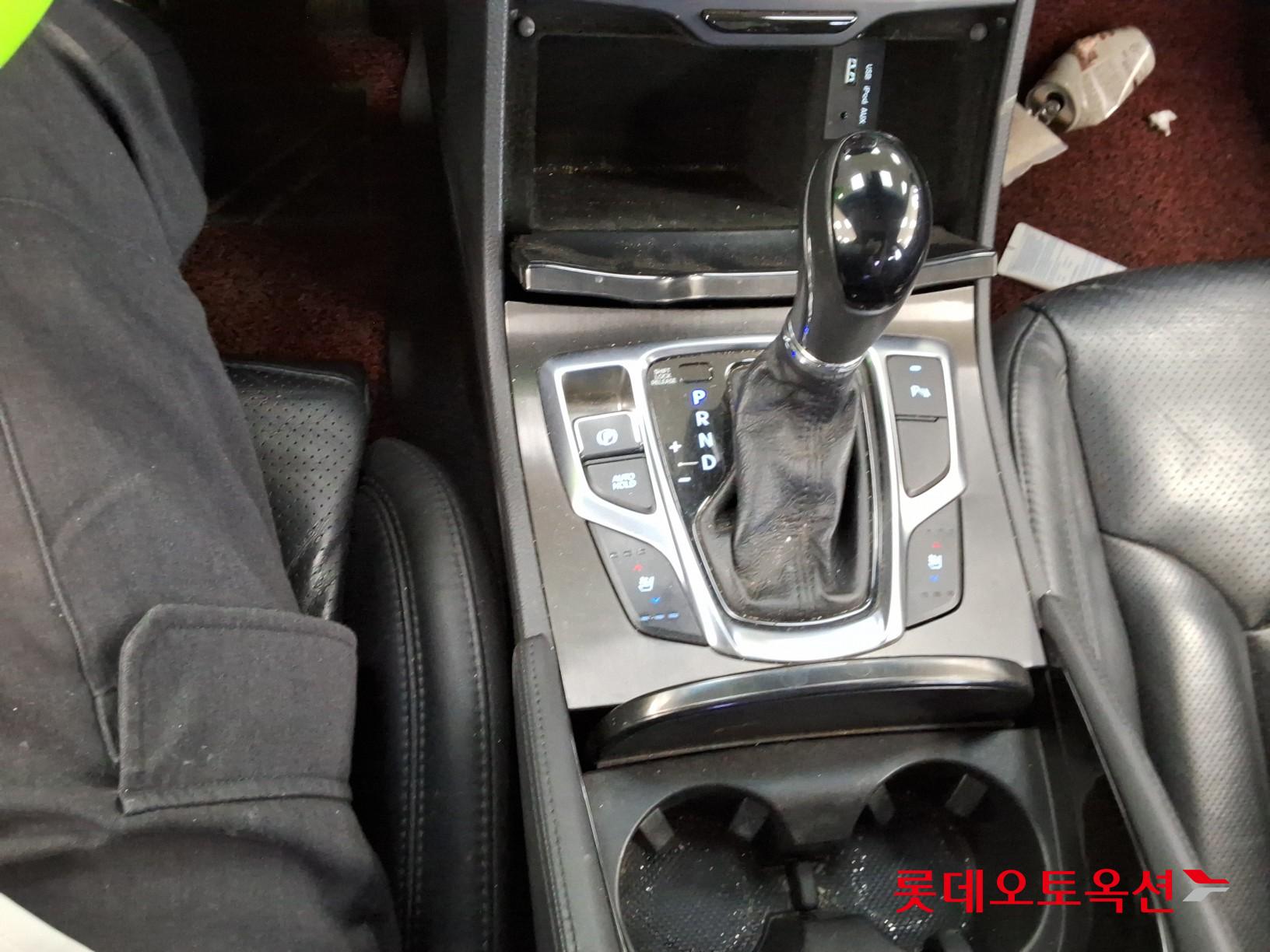 2015 - hyundai grandeur