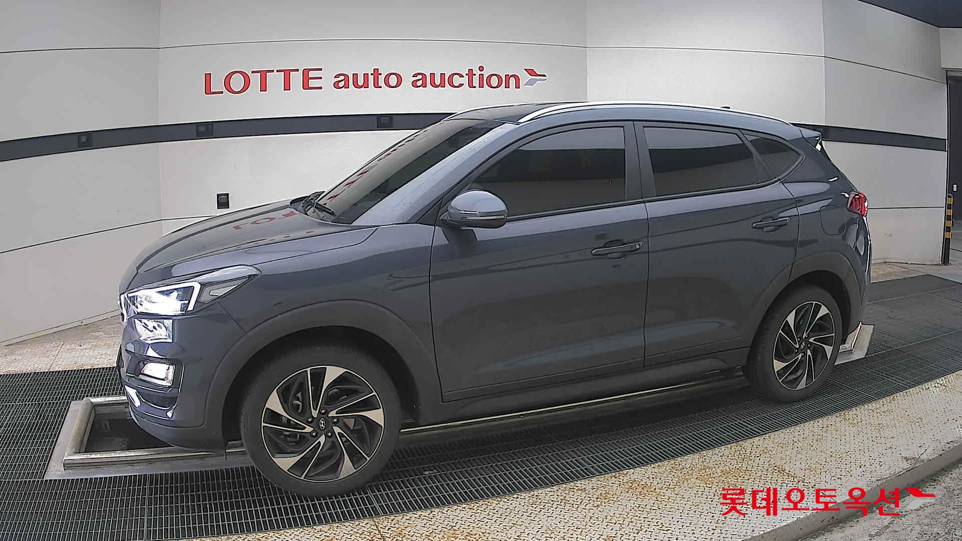 2020 - hyundai tucson