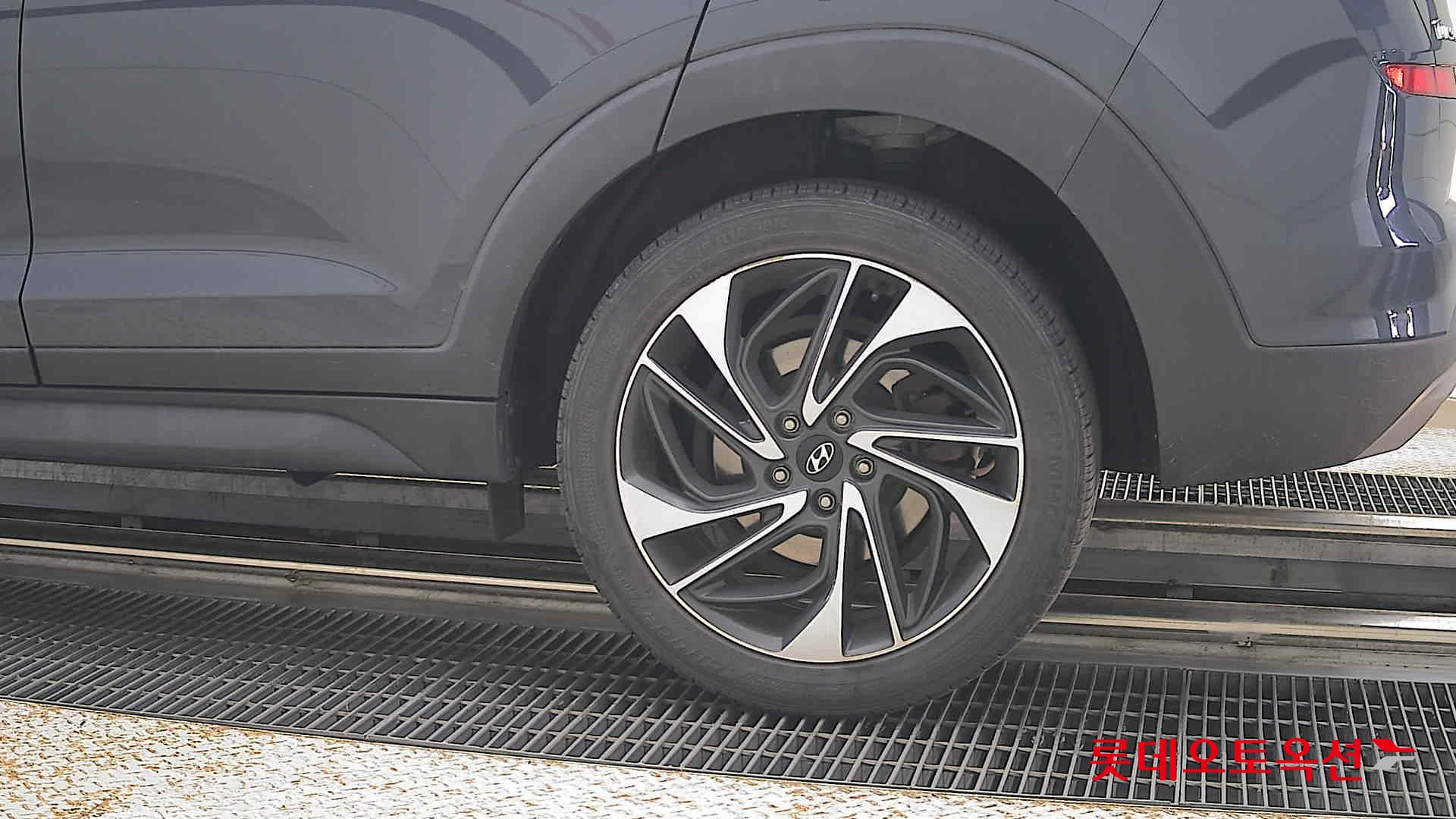 2020 - hyundai tucson