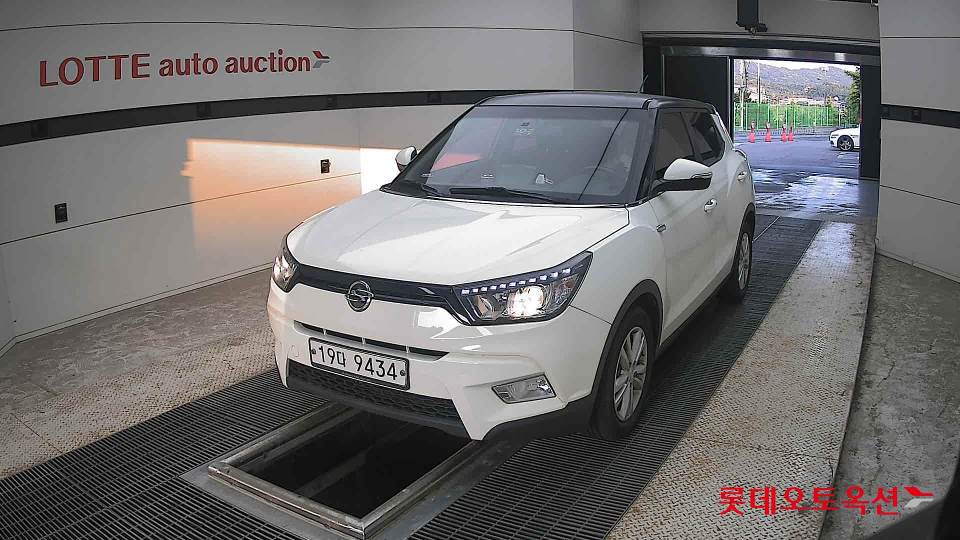2016 - ssangyong tivoli