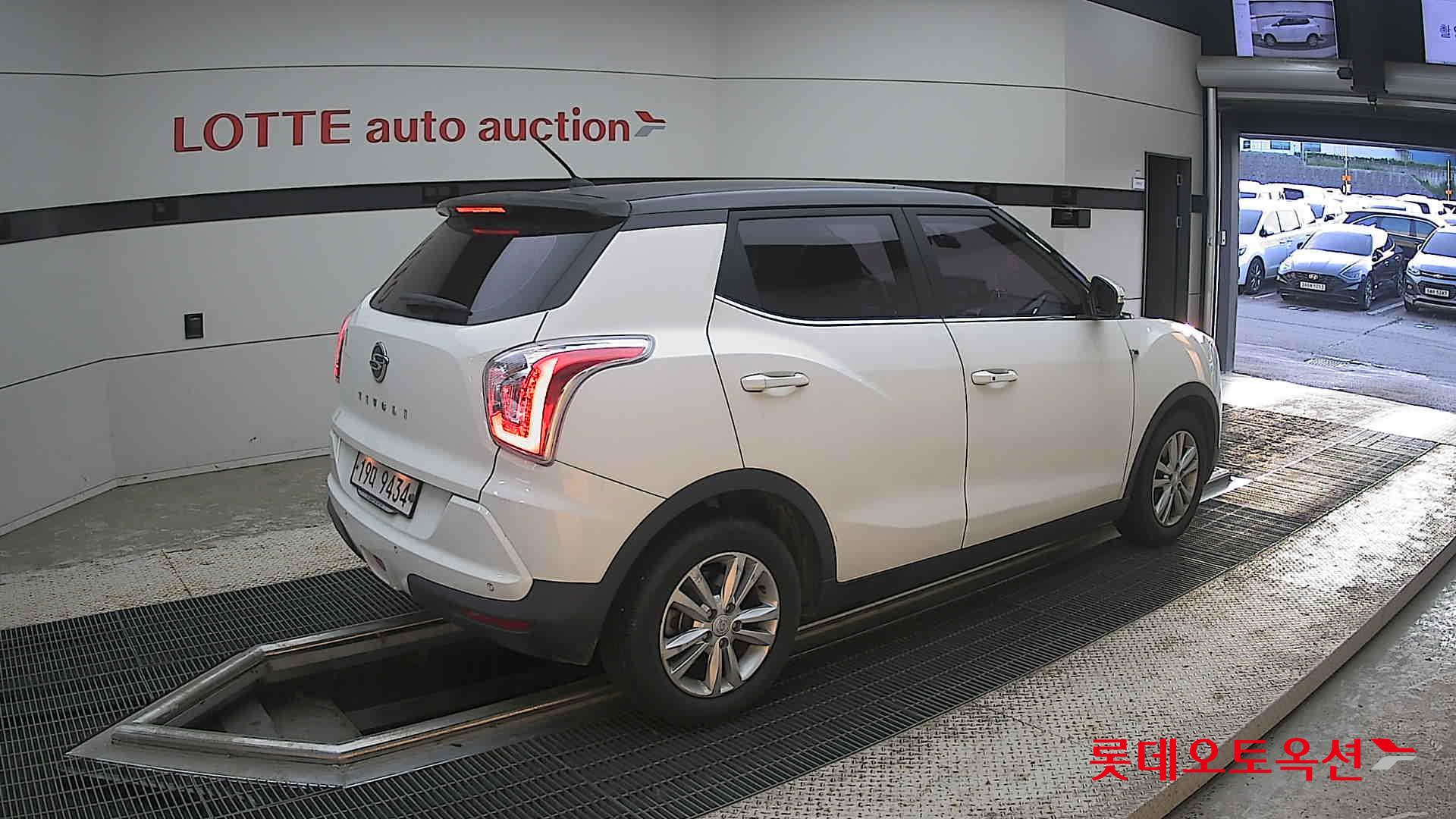 2016 - ssangyong tivoli