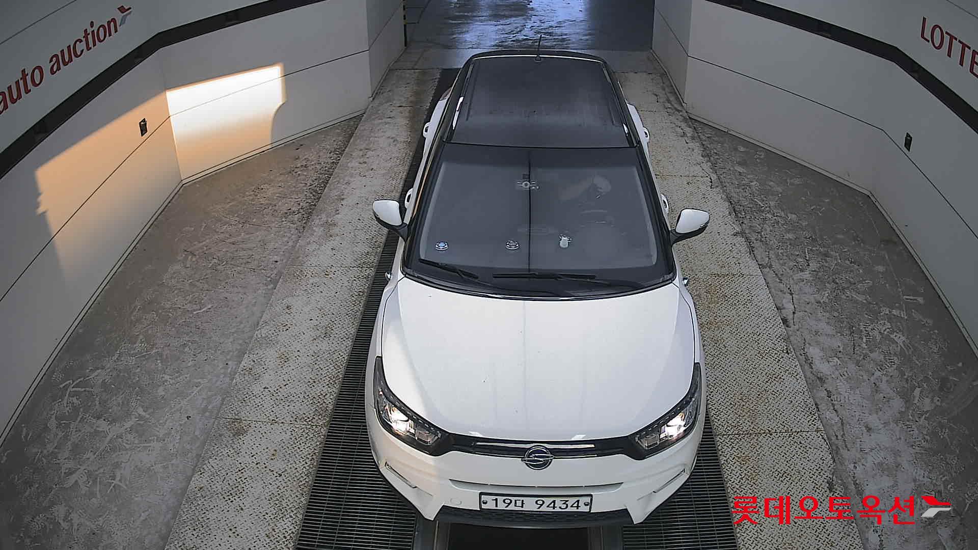 2016 - ssangyong tivoli