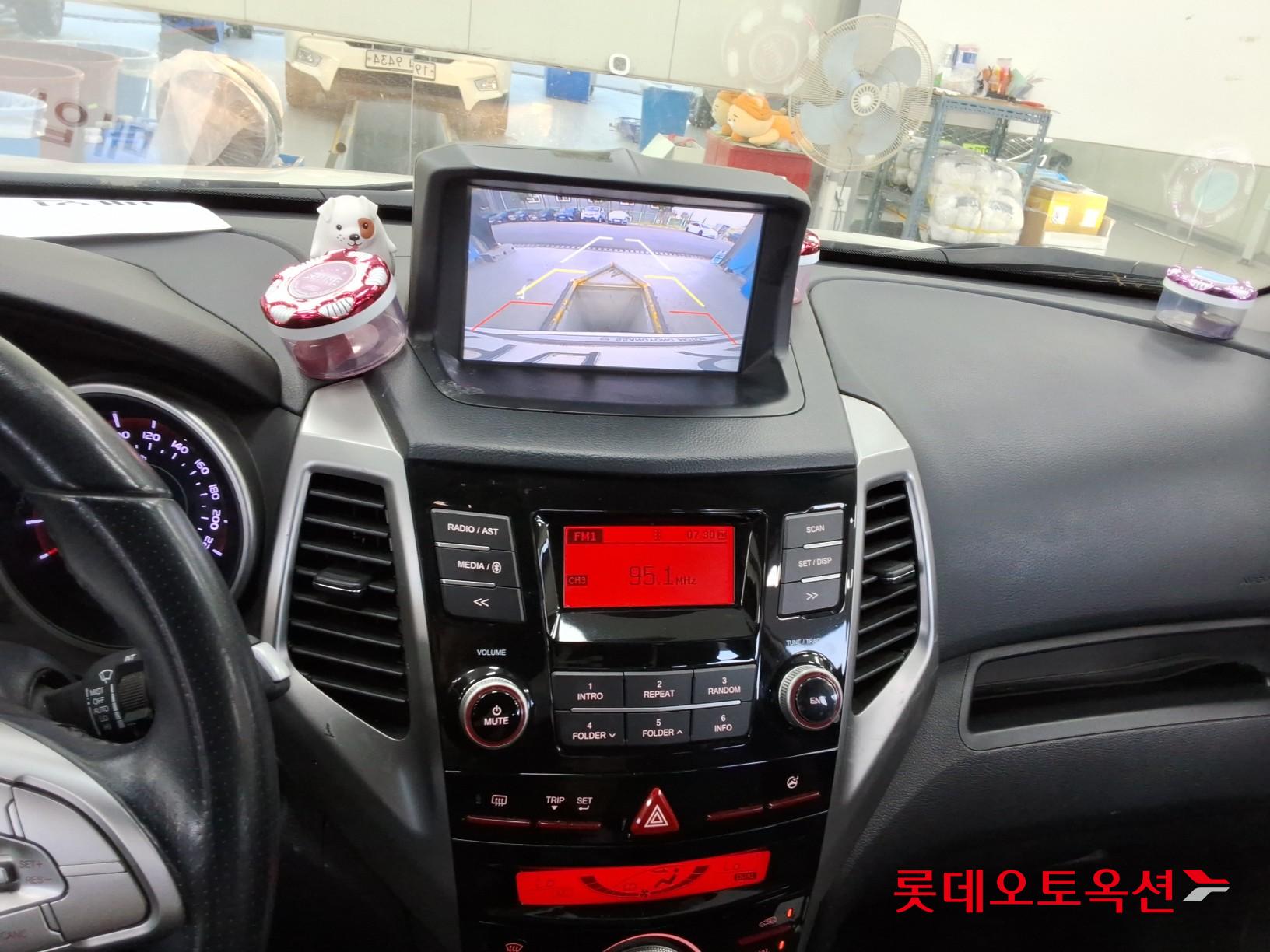 2016 - ssangyong tivoli